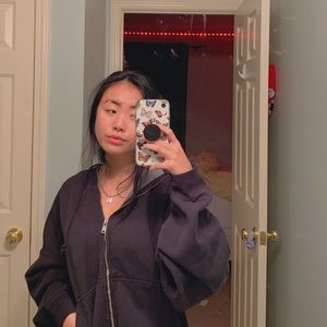 NWOT BLACK CARLA HOODIE BID